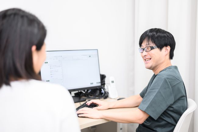 診察風景の写真